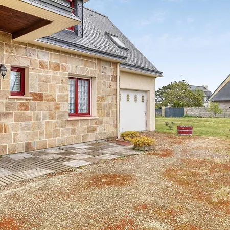 Charmante Maison En Campagne Pres De Avec Jardin Cloture